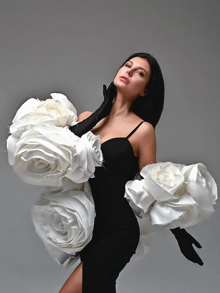 Big Flowers Romantic Wedding Cape