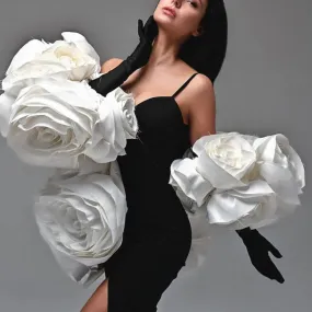 Big Flowers Romantic Wedding Cape