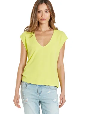 DEAR  JOHN. Uri top in Limelight. URI THERMAL VNECK top.