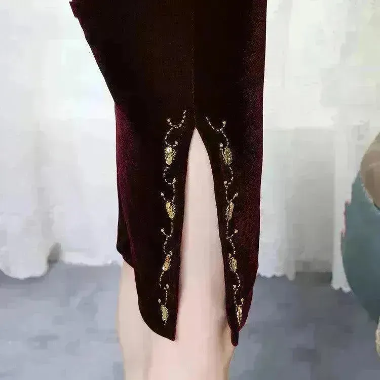 Golden Velvet Retro Modified Beaded Medium-length Cheongsam