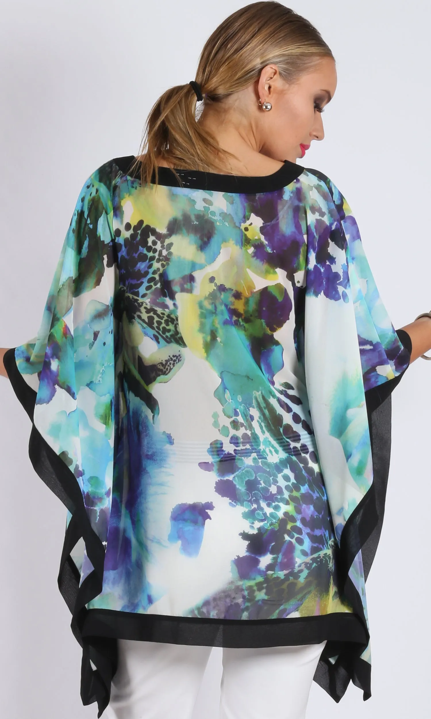 JS0223-2NC Kaftan Style Black Trim Top (Pack)