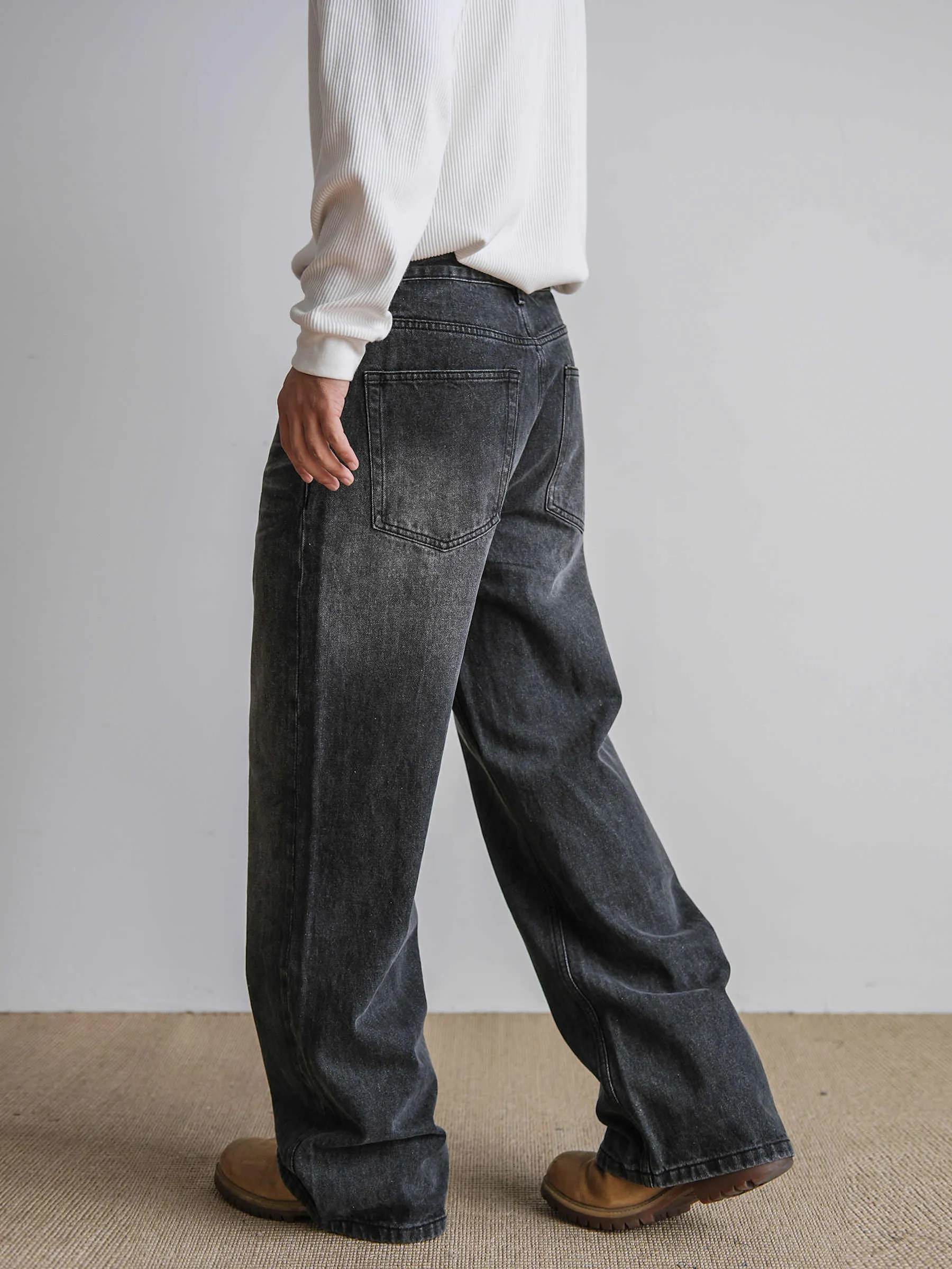 Men's Straight Retro Black Washed Jeans – Classic Cotton Trousers
