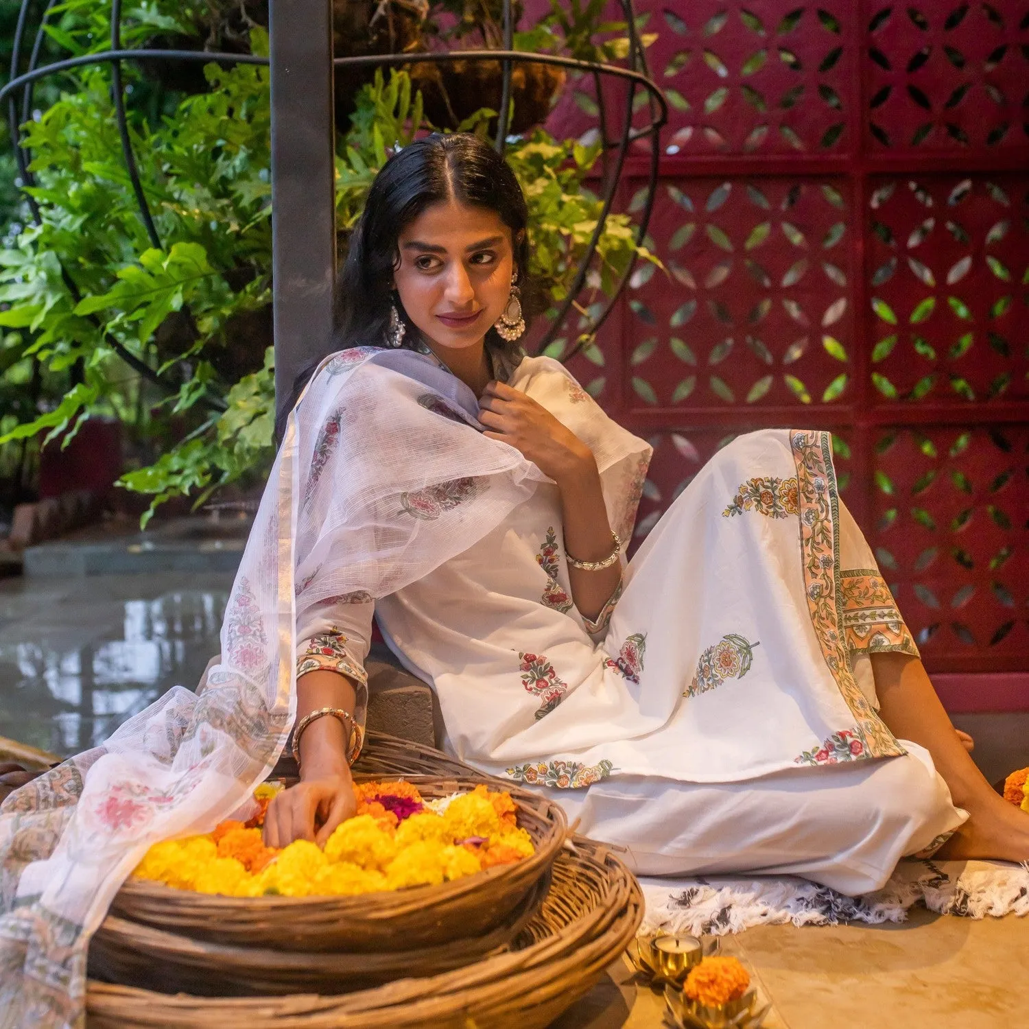 Saanjh Multi Cypress Suit Set With Dupatta