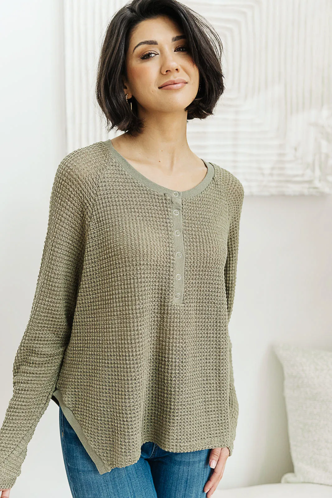 Shark Bite Hem Henley In Olive