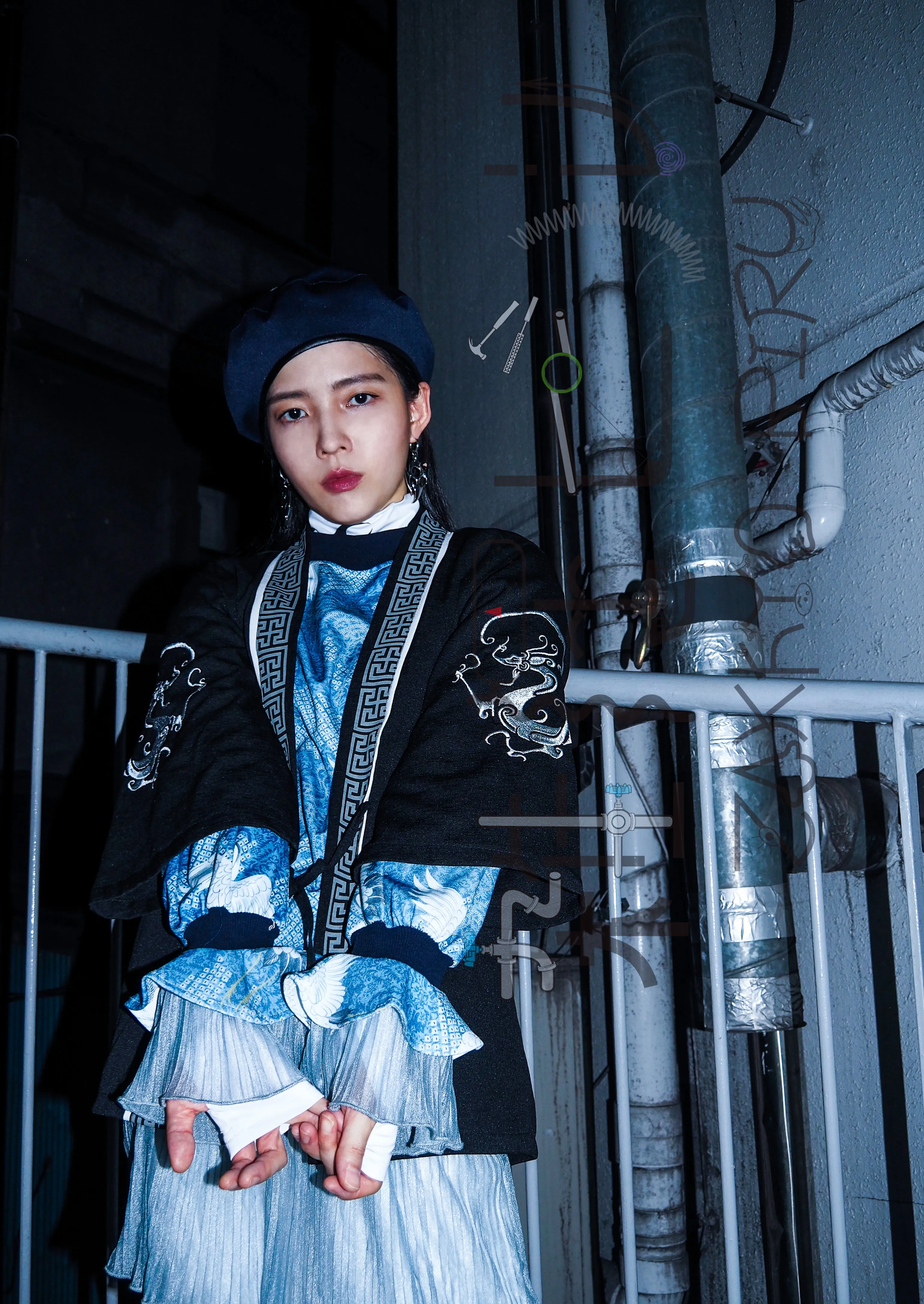 tsuru crane printed dress