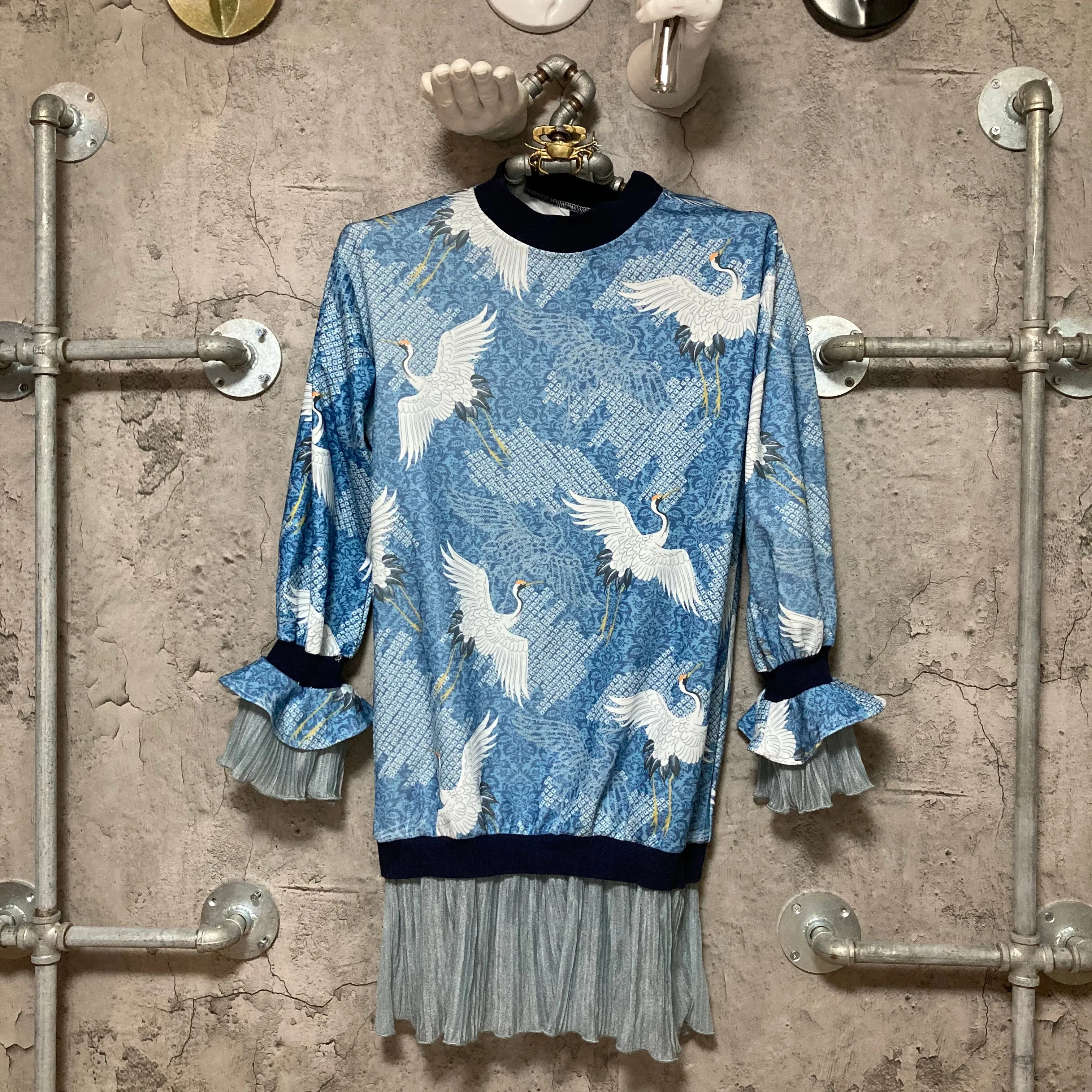 tsuru crane printed dress