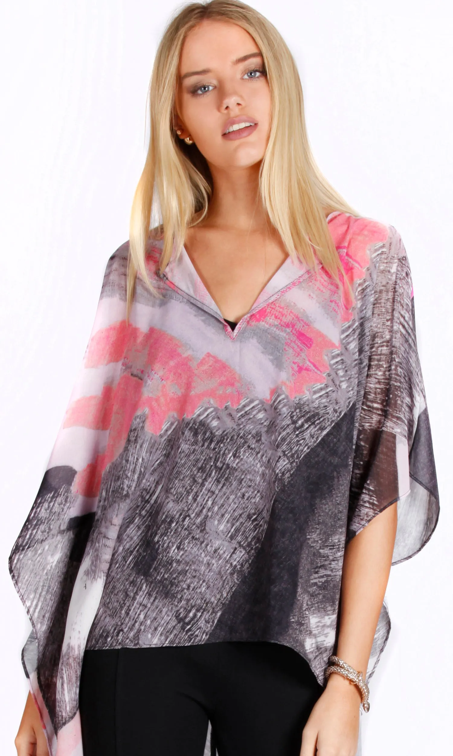 VS7326-1NC Graphic Print Kaftan High Low Top (Pack)