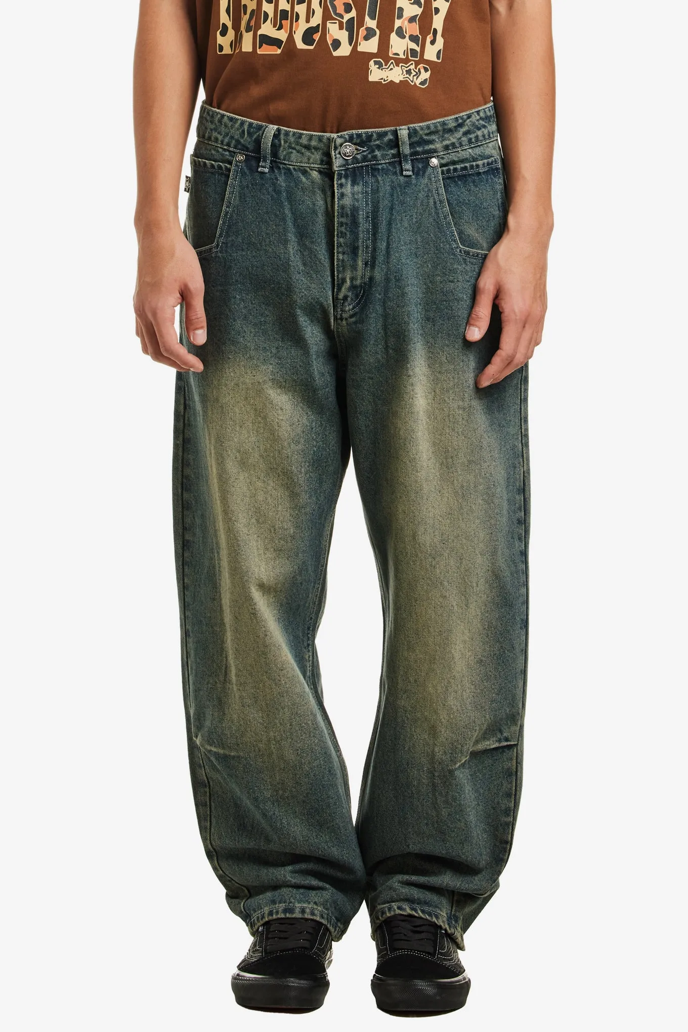 WASHED JEANS